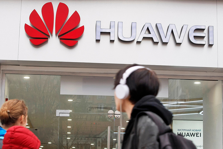 Huawei не станет №1 на рынке смартфонов в этом году