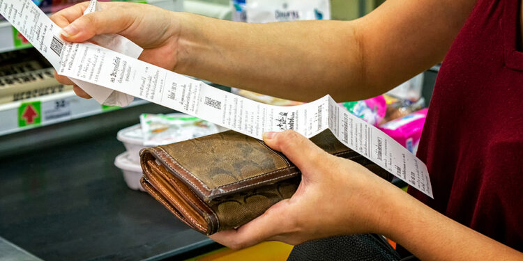 “Tinkoff” has developed a service to automatically send electronic receipts when paying by card