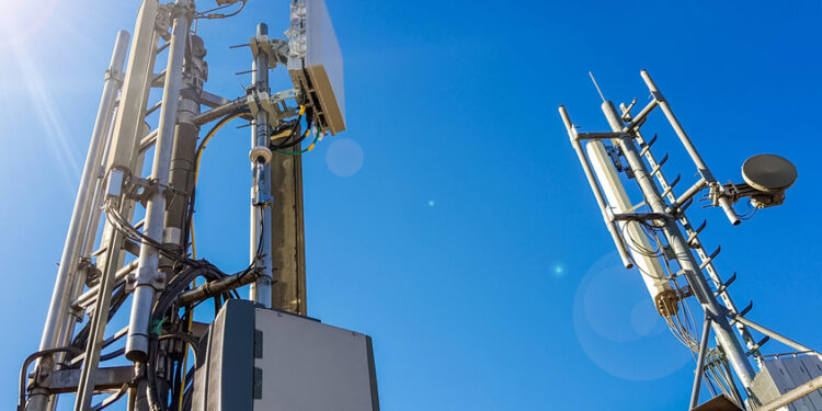 Putin supported the refusal to give operators frequency under 5G