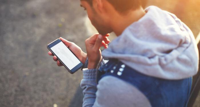 Brands are spending more on mobile advertising