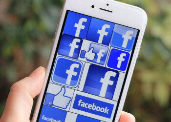 How to apply live broadcast Facebook for your business