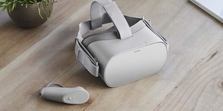 Facebook stops selling Oculus Go