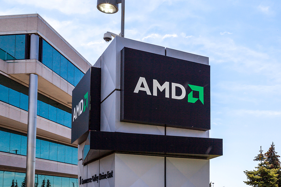 AMD покупает своего «сверстника» для борьбы с Intel