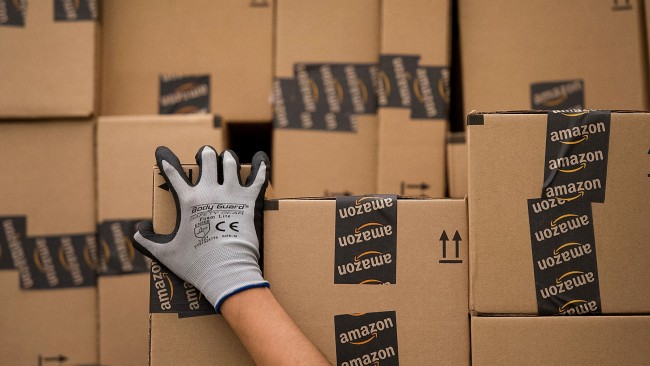 Пять преимуществ акций Amazon в преддверии праздничного сезона