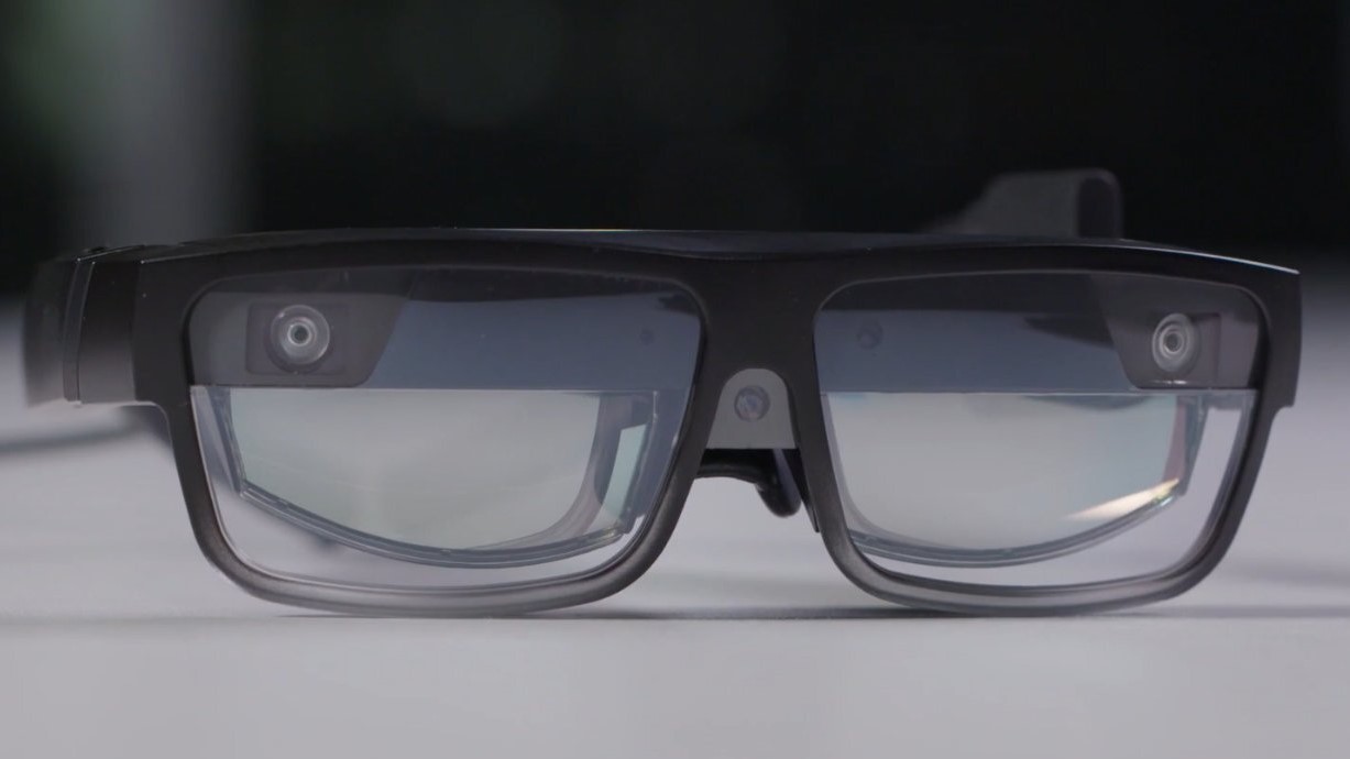 AR очки Lenovo вид спереди