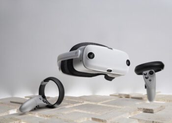 Qiyu 3: Quest 2 Clone from China