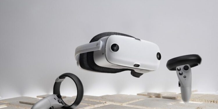 Qiyu 3: Quest 2 Clone from China