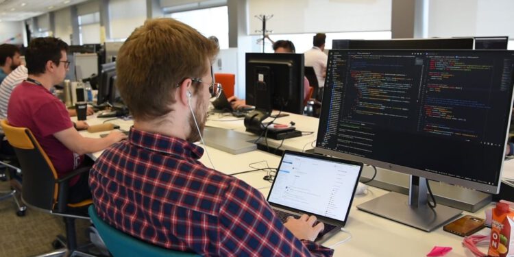 The cutting room of Movistar Home Vol. 3 Aura