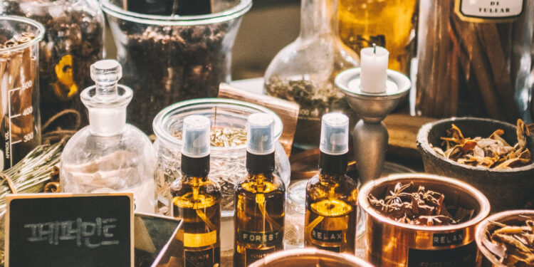 What does an algorithm smell like? A part of your perfume is technology