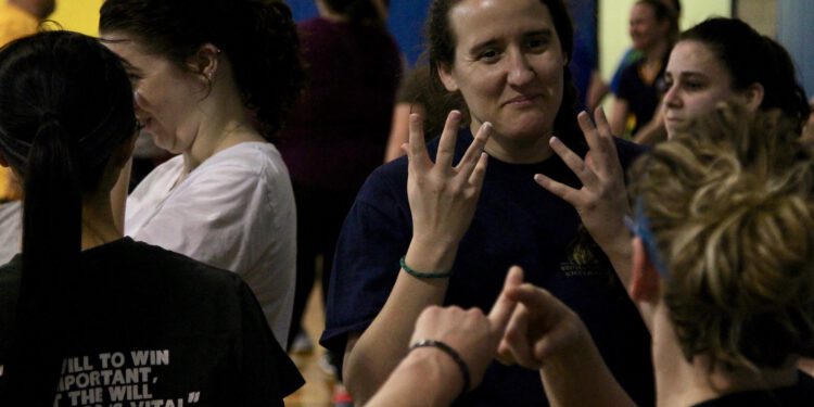 Machine learning to try to translate sign language in real time