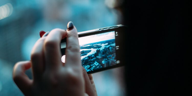 ARM wants to provide machine learning to consumer devices