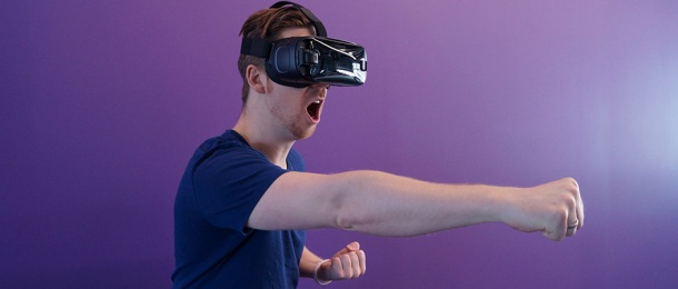 virtual reality glasses technology
