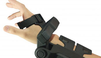 Exii offers to lend its haptic wristband to developers Sent by the community