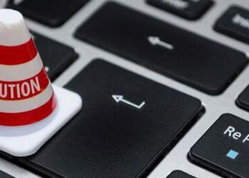 Shortly before the final release of a software, release candidates serve to eliminate the last mistakes from the world.