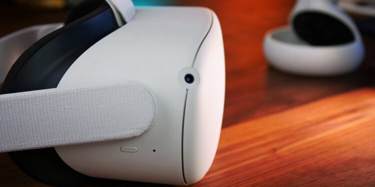 What is Oculus Link and how is it used to play even more games