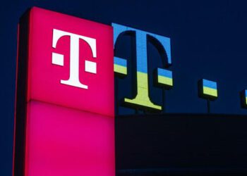 Works councils demand withdrawal from Russia