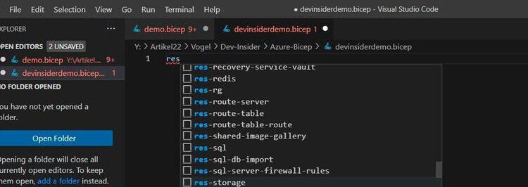 Autocompletion in VS Code helps to create bicep files.
