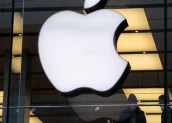 Apple brings improved map service to Germany