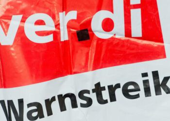 Verdi calls for new warning strikes in collective bargaining negotiations