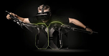 Fly in virtual reality with the Hypersuit device