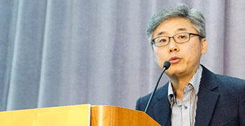 Samsung is preparing the next iteration of Gear VR and a new Hololens-type viewer