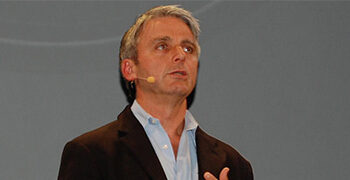 Riccitiello (Unity): "Virtual reality will reach the masses in 2020"