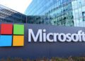 Microsoft lowers forecast – currency effects weigh on