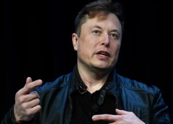 Musk aims for One billion Twitter users – And hints at Job Cuts