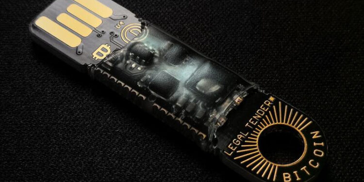 Bitcoin Hardware Wallet