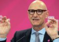 Deutsche Telekom announces multi-billion dollar sale of its radio tower division