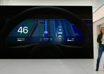 Apple’s car software wants to take over payment at gas station