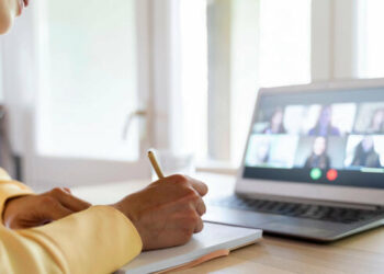 Tablet, smartphone & Co.: PC market collapses noticeably