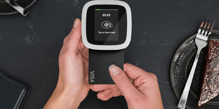 Point of Sale-Innovation: Revolut new with mobile card reader