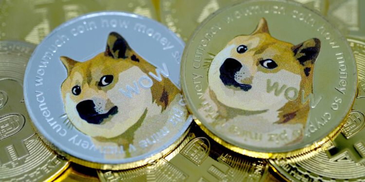 Cryptocurrencies: “Dog” currencies Dogecoin and Shiba Inu rise again