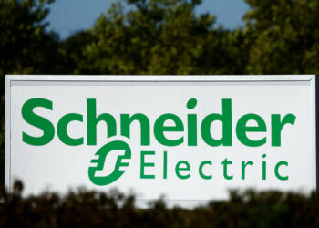 Schneider wants to secure remaining shares in Aveva