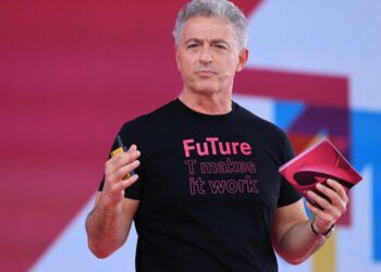 Deutsche Telekom stops selling T-Systems