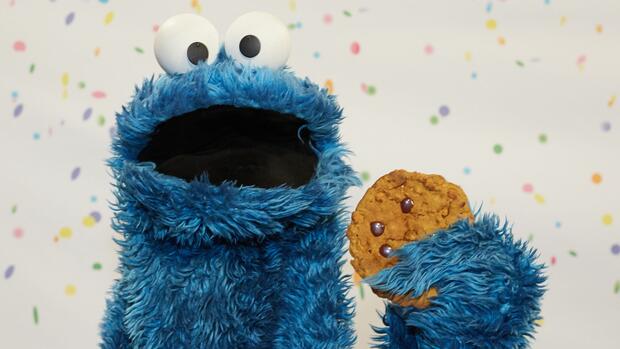 Why You Shouldn’t “Eat” Every Cookie Online