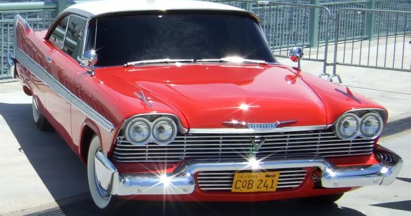 The 5 most iconic cars from scary movies