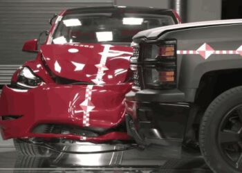 Tesla launches an ad for YouTube for the first time; watch it here