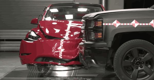 Tesla launches an ad for YouTube for the first time; watch it here