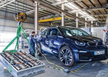 Scientists are using bacteria to recycle electric car batteries