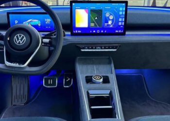 After numerous complaints, Volkswagen will once again include physical buttons in its new models