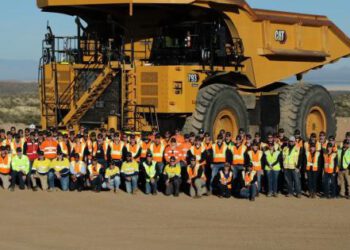 Caterpillar puts its electric heavy-duty trucks to the test